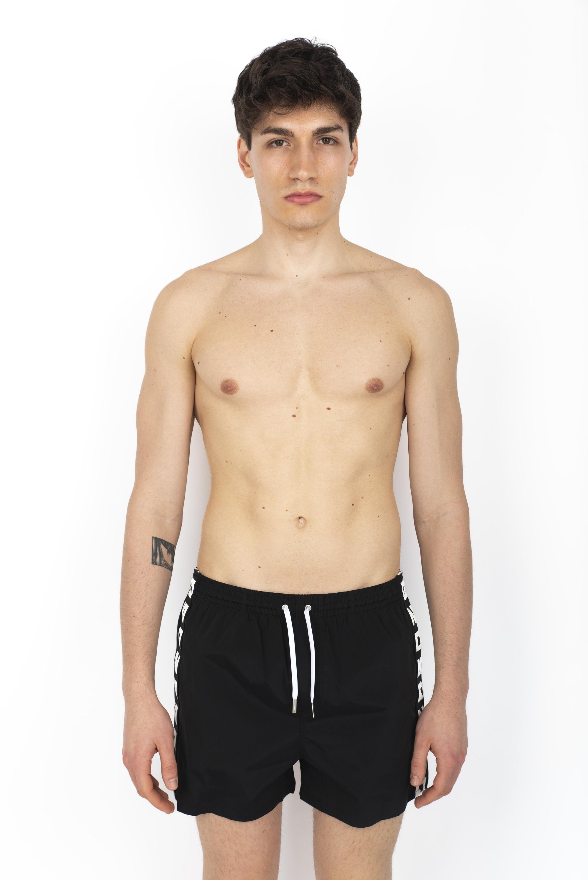 Swim boxer midi nero con bande laterali D7B626060 001 DSQUARED BEACHWEAR