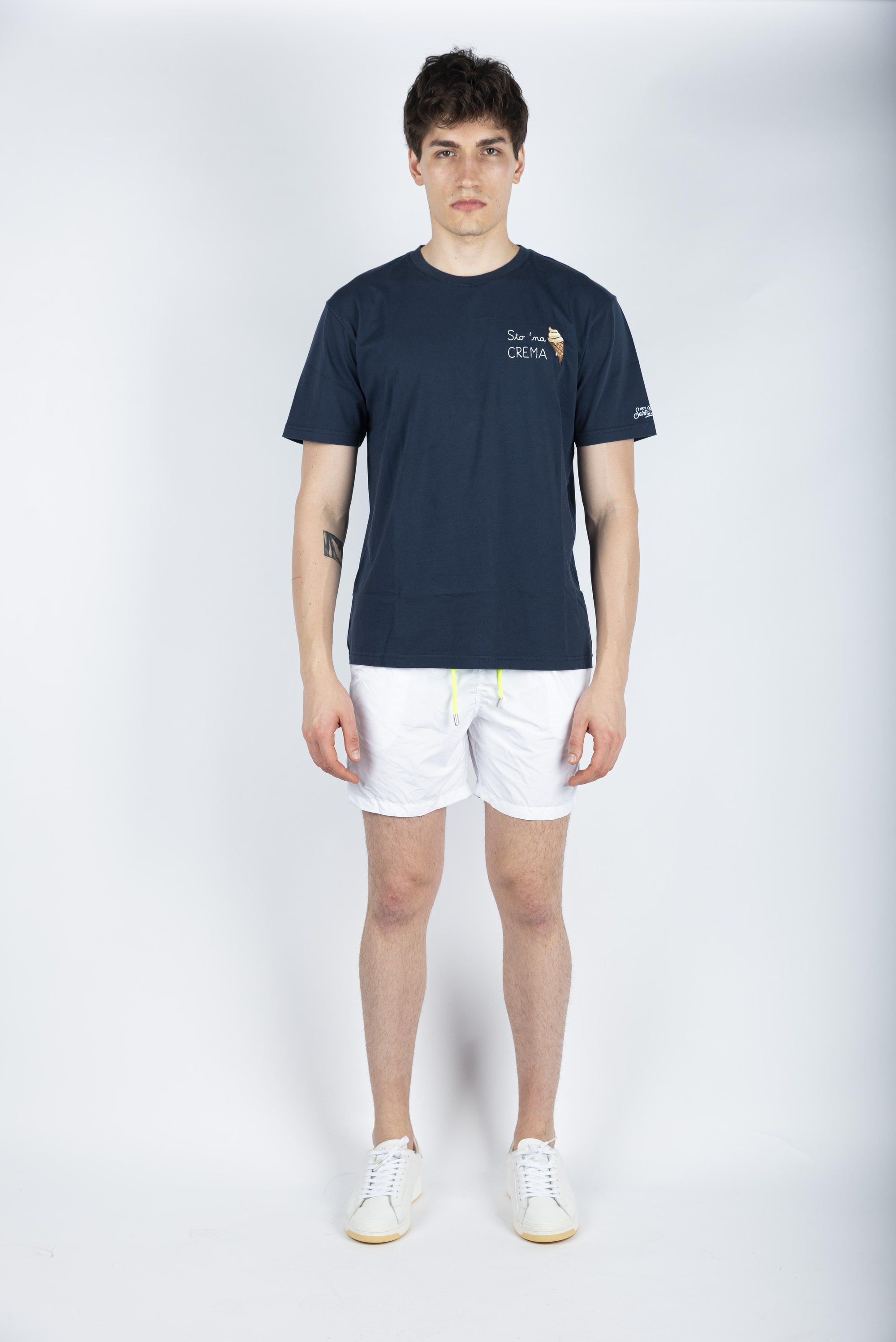 T-shirt Sto 'na crema in jersey di cotone Classic Fit con ricamo navy POT0001 01231H MC2 SAINT BARTH