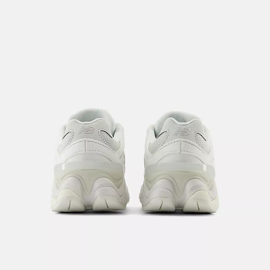New Balance 9060 PC9060 LL NEW BALANCE