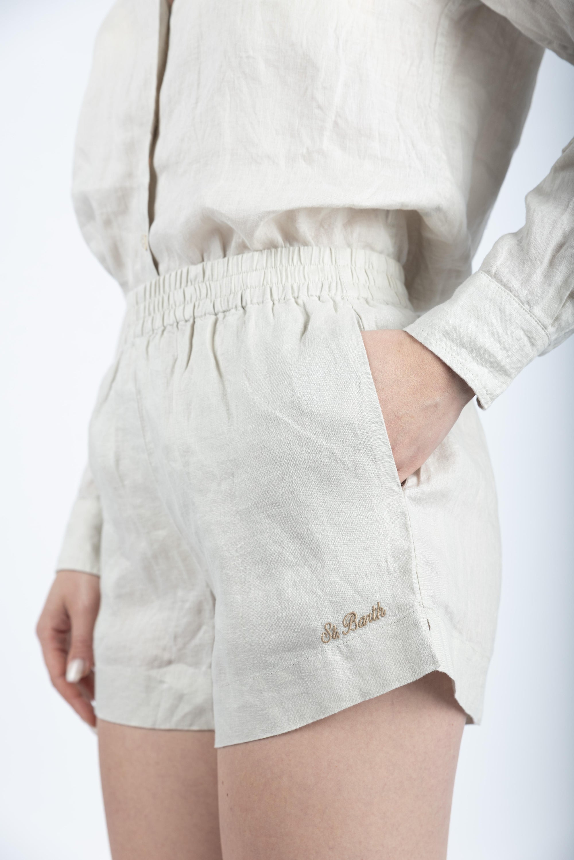 Meave shorts pull up in cotone seersucker beige MEA002 05434H MC2 SAINT BARTH
