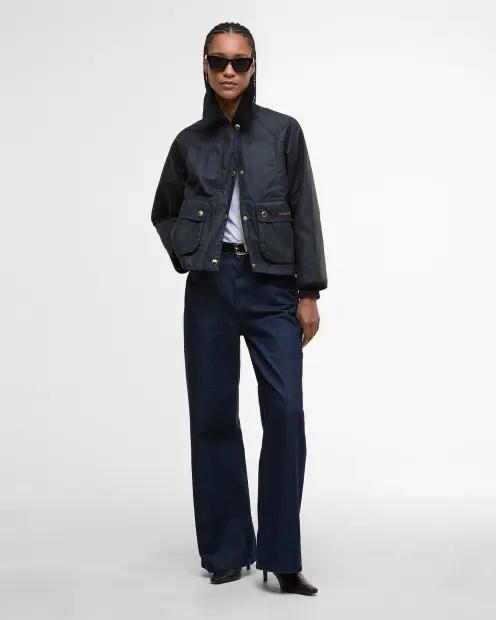 Giacca cerata Beadnell dal taglio crop LWX1403 NY92 BARBOUR