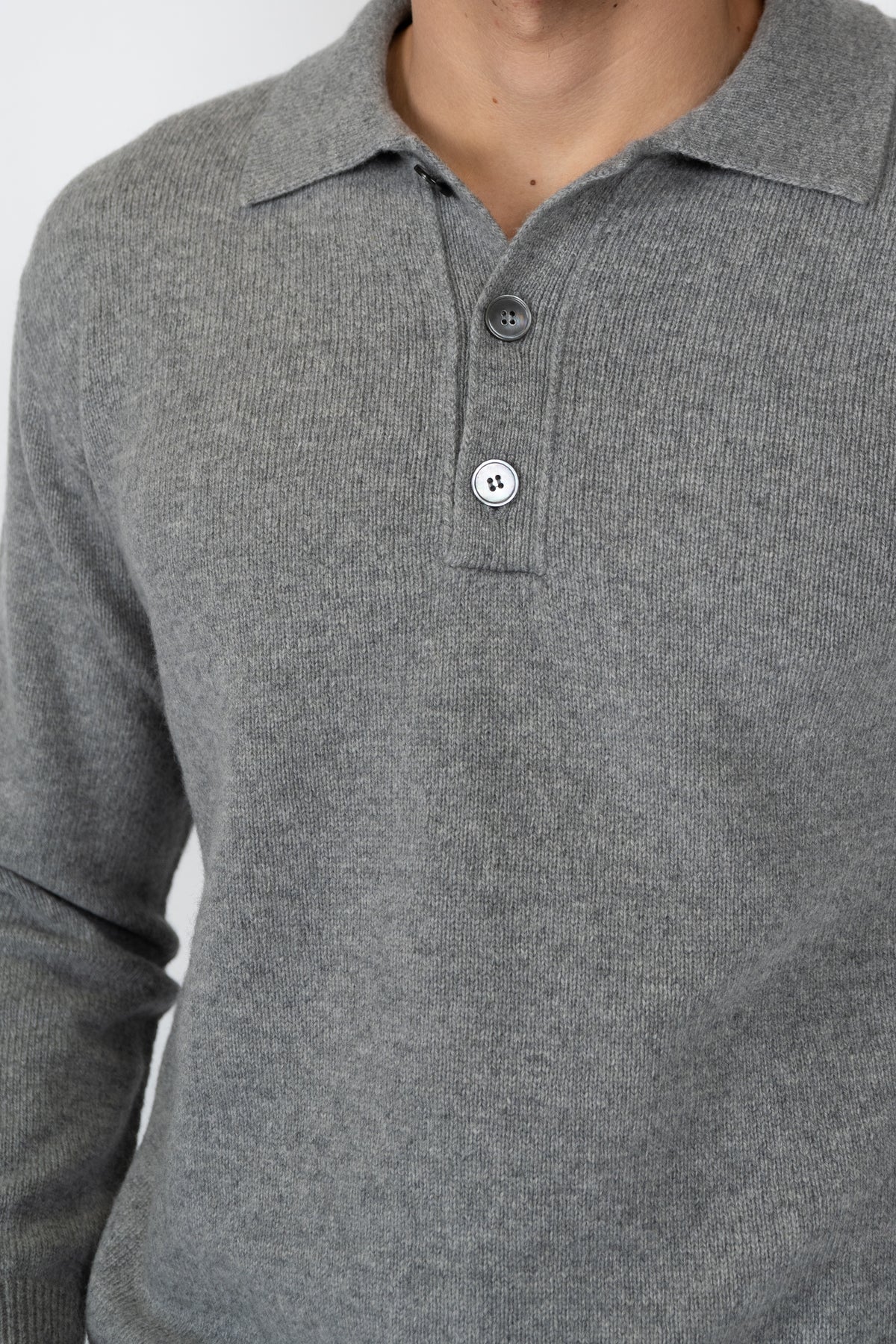 Maglione con colletto e bottoni B9F0032 FU93M AMARANTO 