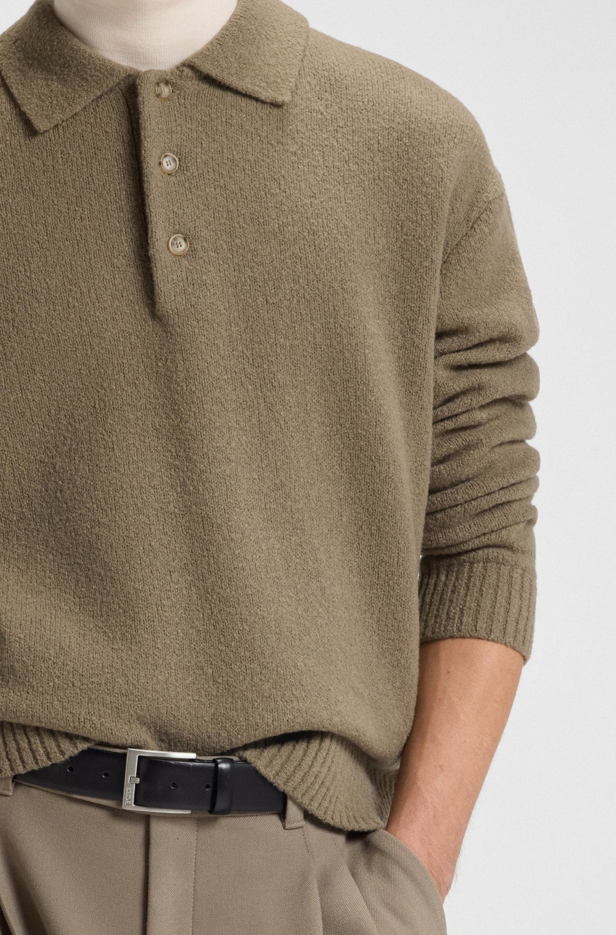 Maglione in lana vergine con colletto polo 50549990 245 BOSS 