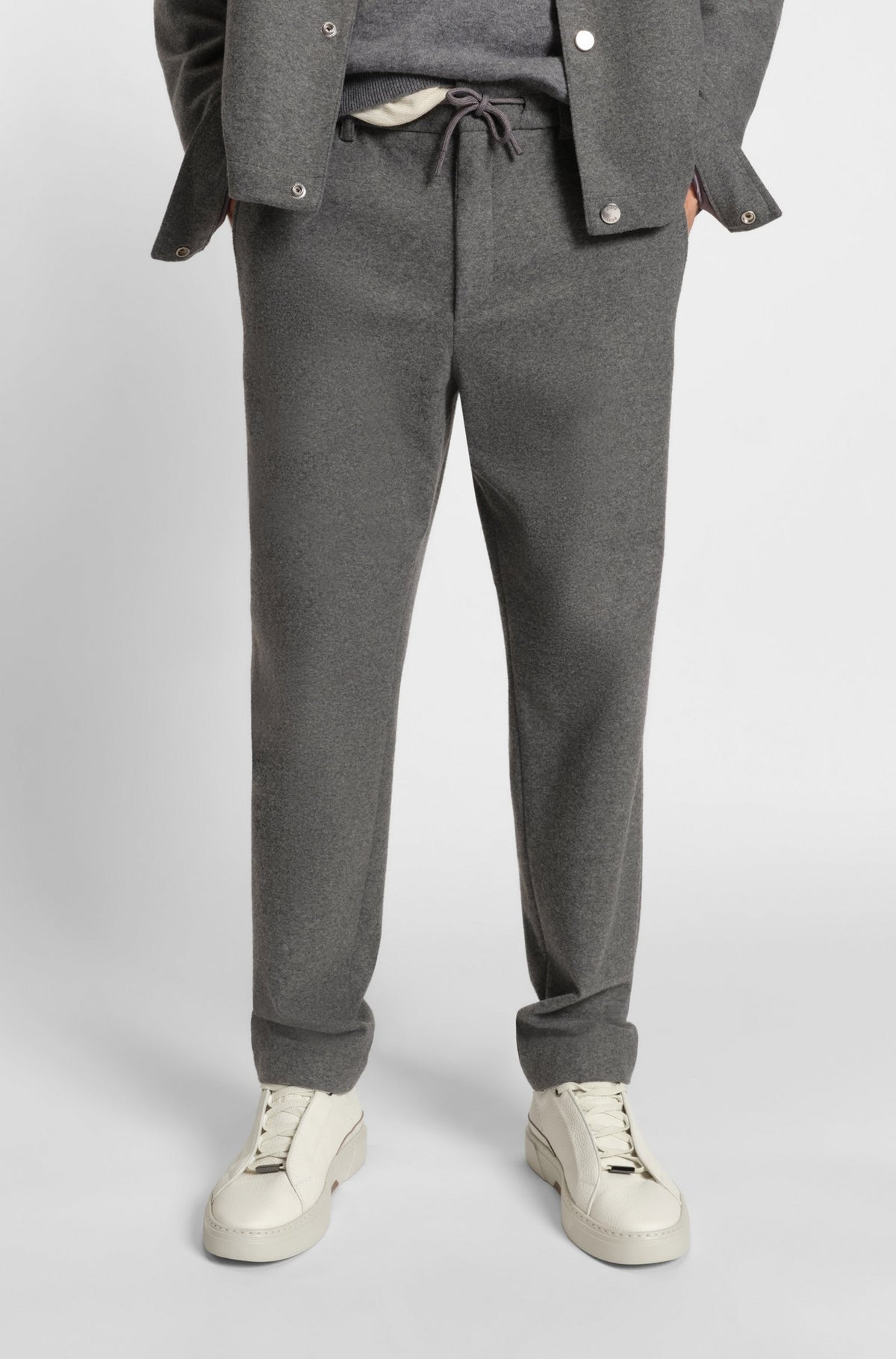 Pantaloni in flanella elasticizzata spazzolata con fit affusolato 50551542 030 BOSS 