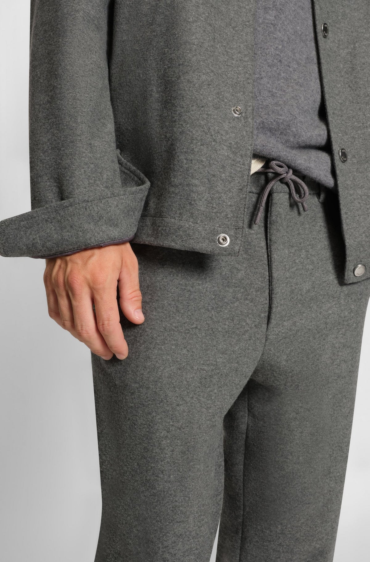 Pantaloni in flanella elasticizzata spazzolata con fit affusolato 50551542 030 BOSS 