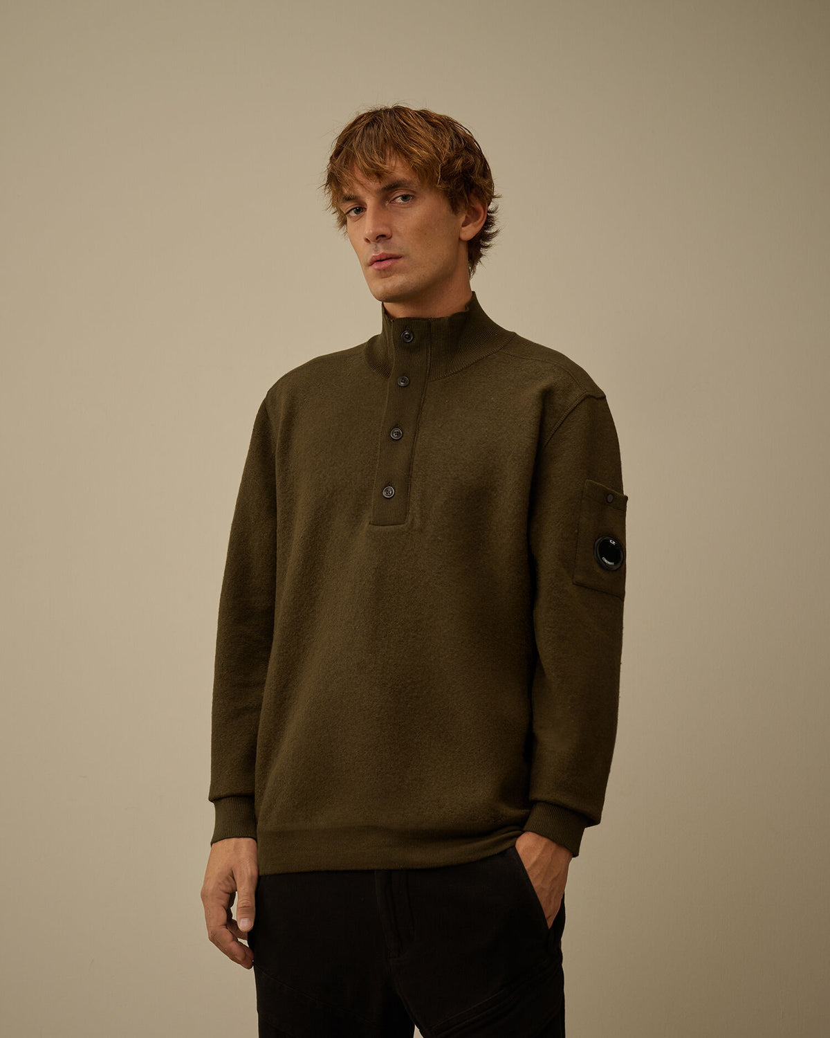 Maglione a mezzo bottone 19CMKN199A 683 C.P. COMPANY 
