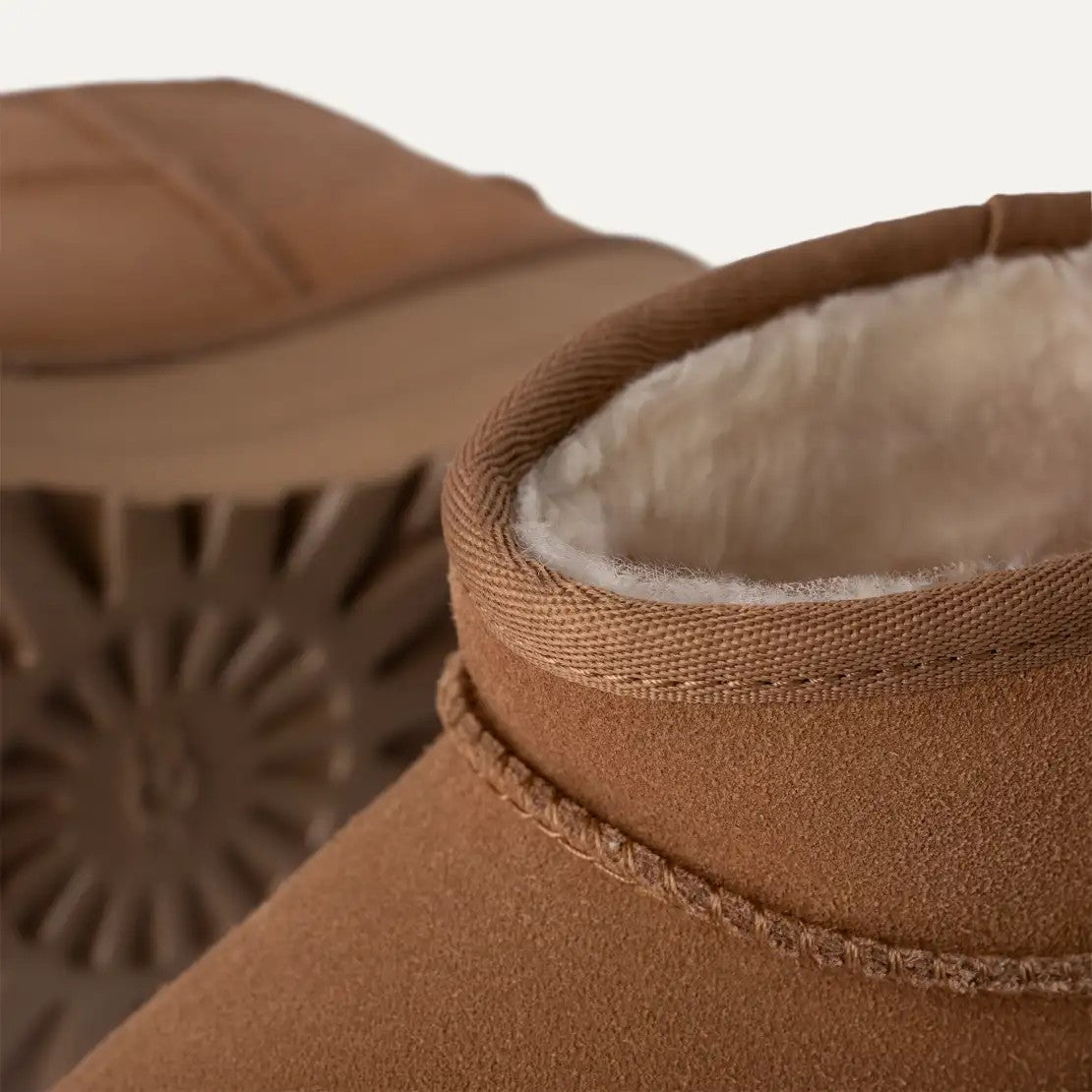 Stivali Classic Ultra Mini Platform 1135092 CHE UGG 