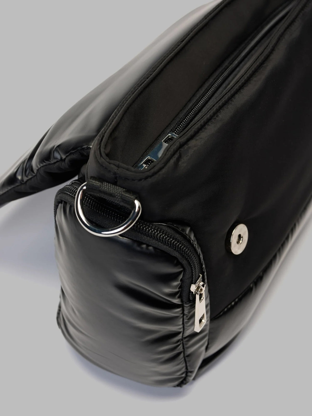 Borsa Padded F6JENNA02PAD BLK BLAUER ACCESSORI 