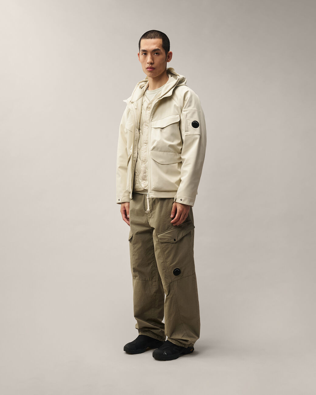 C.P. Shell-R Padded Hooded Lens Jacket 21CMOW004A 120 C.P. COMPANY 