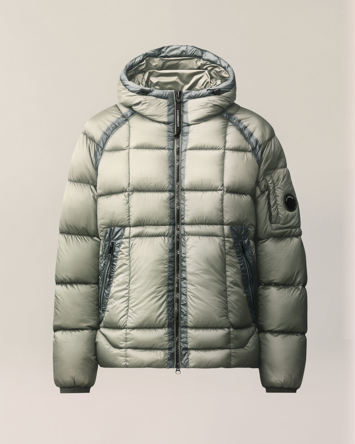 D.D. Shell Hooded Puffer Jacket 21CMOW702A 936 C.P. COMPANY 