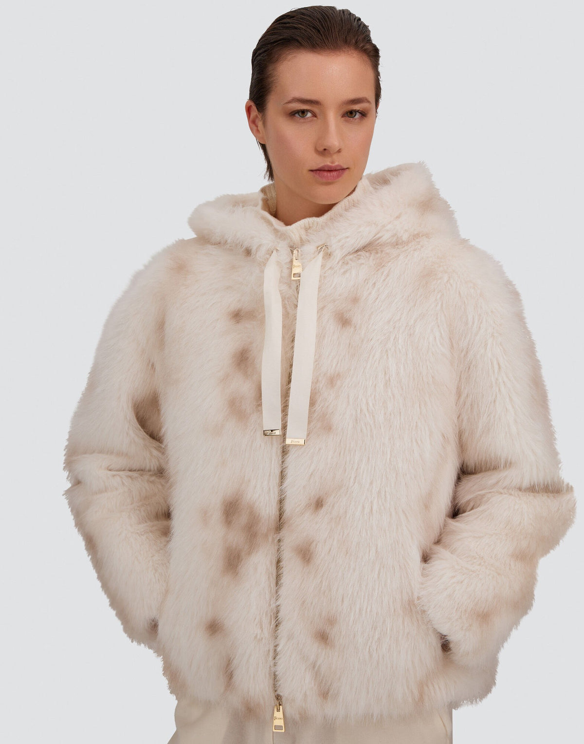 Giacca in pelliccia effetto lince GI000422D12920 1200 HERNO 