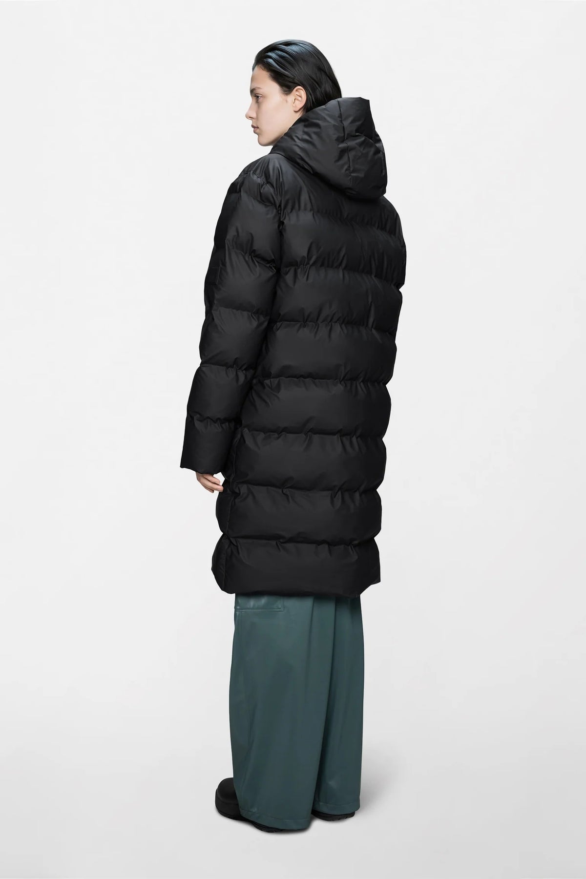 Alta Longer Puffer Jacket 15130 01 RAINS 