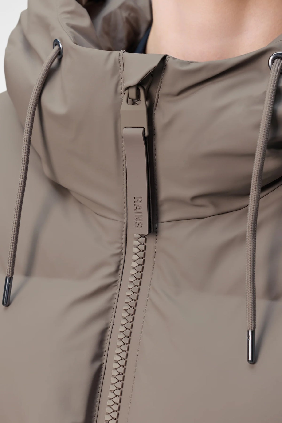 Alta Short Puffer Jacket 15150 173 RAINS 