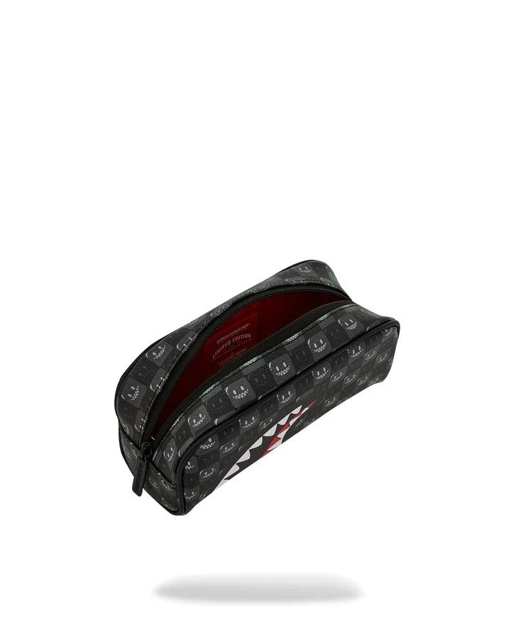 Sharks in Paris wtf bubbly black check pouch 910B9316 NSZ SPRAYGROUND 