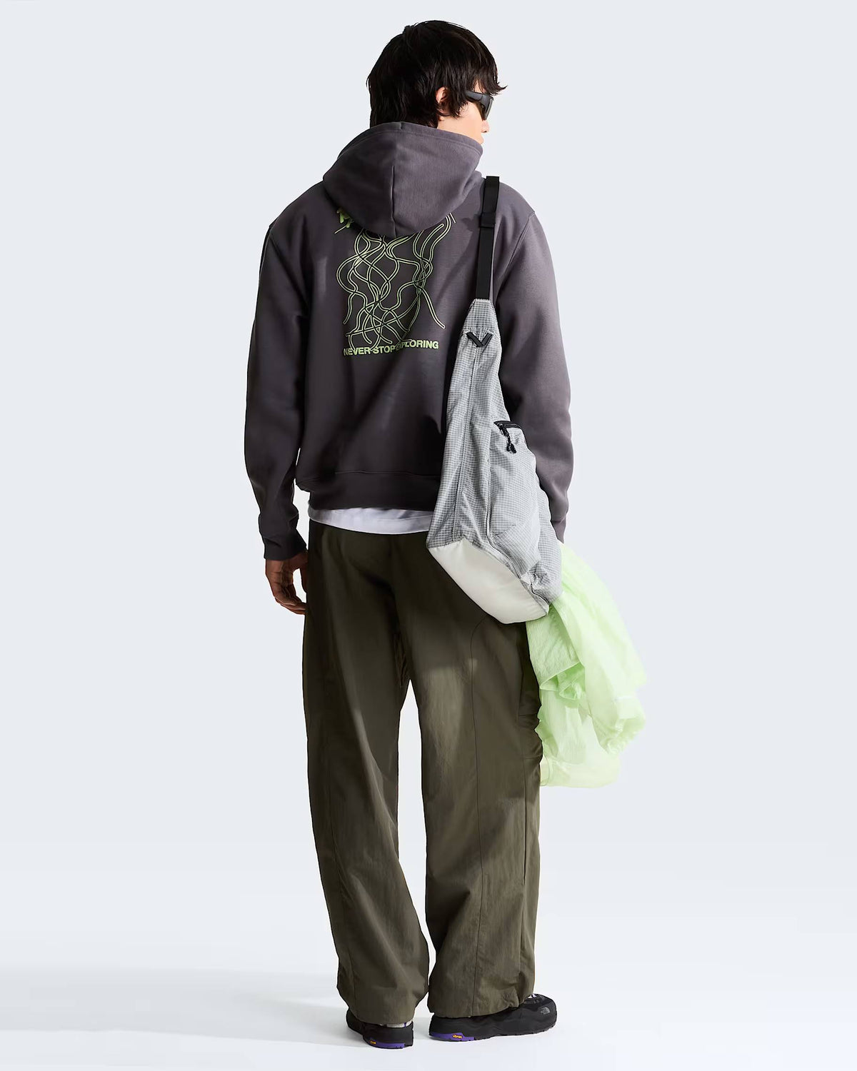 Felpa con cappuccio NSE Slopes Relaxed Graphic unisex NF0A8JA7 RHI1 THE NORTH FACE 