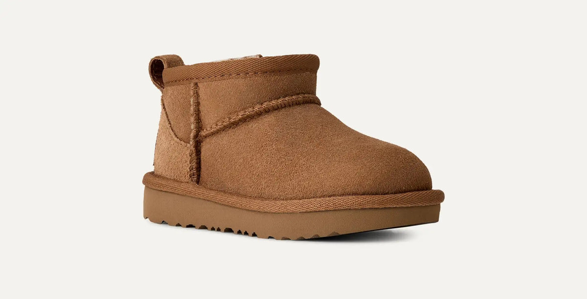 Stivali classic ultra mini 1130750T CHE UGG 