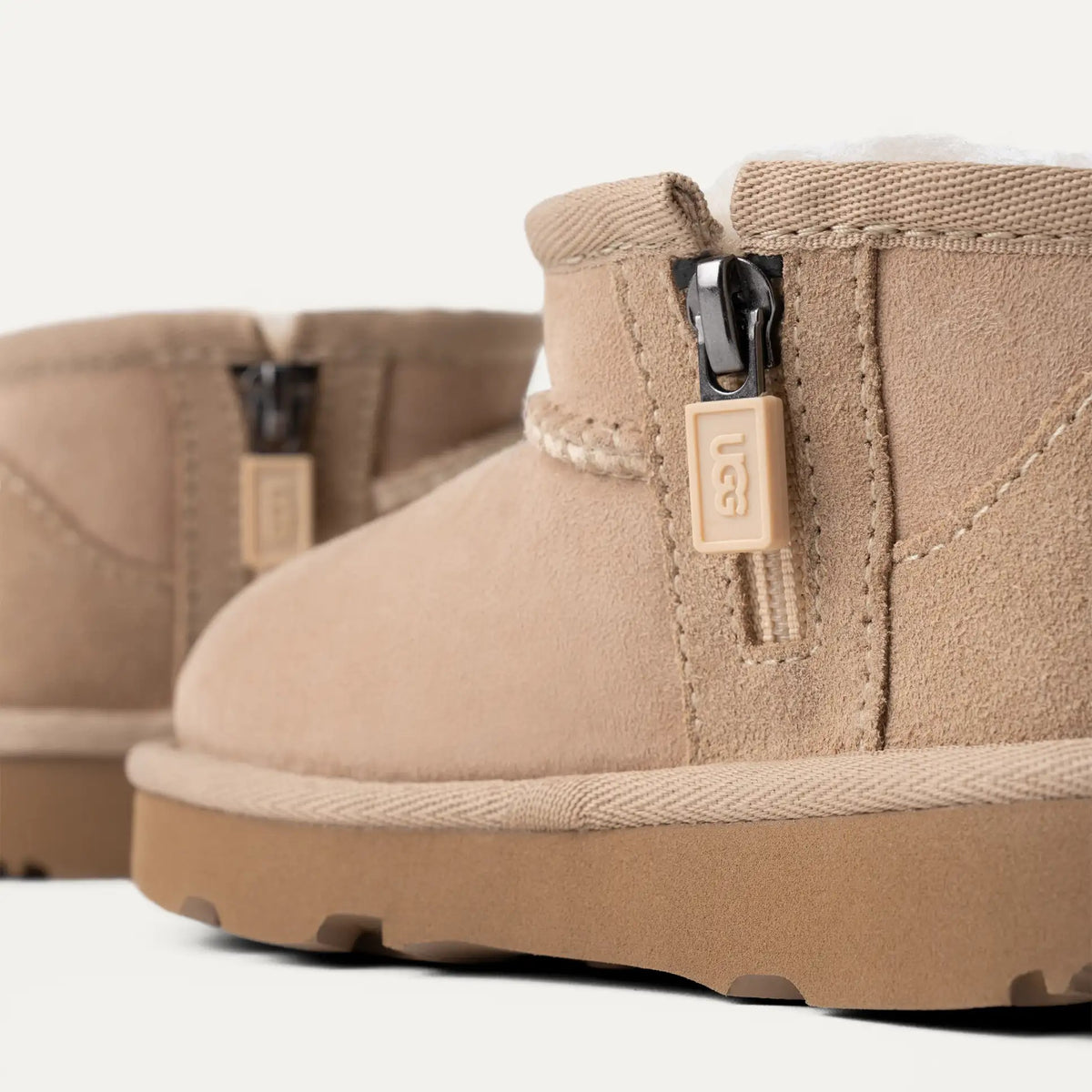 Stivali classic ultra mini 1130750T SAN UGG 