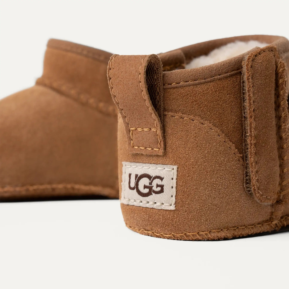 Stivaletti Classic ultra mini 1157690I CHE UGG 