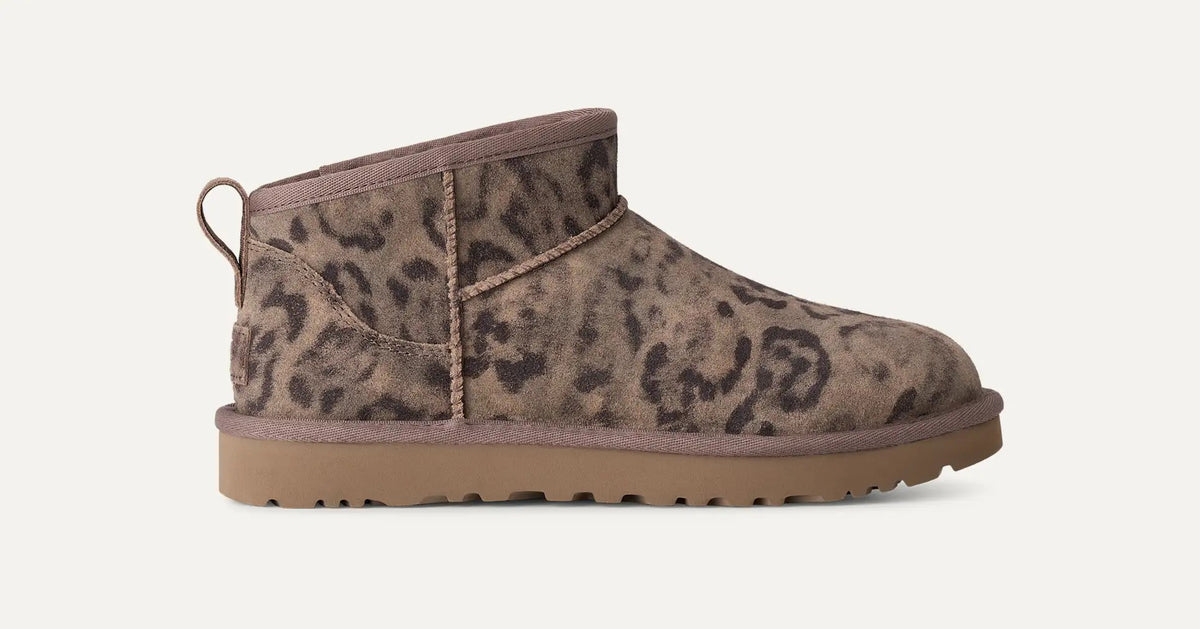 Classic ultra mini spotted boot 1180623 CHE UGG 