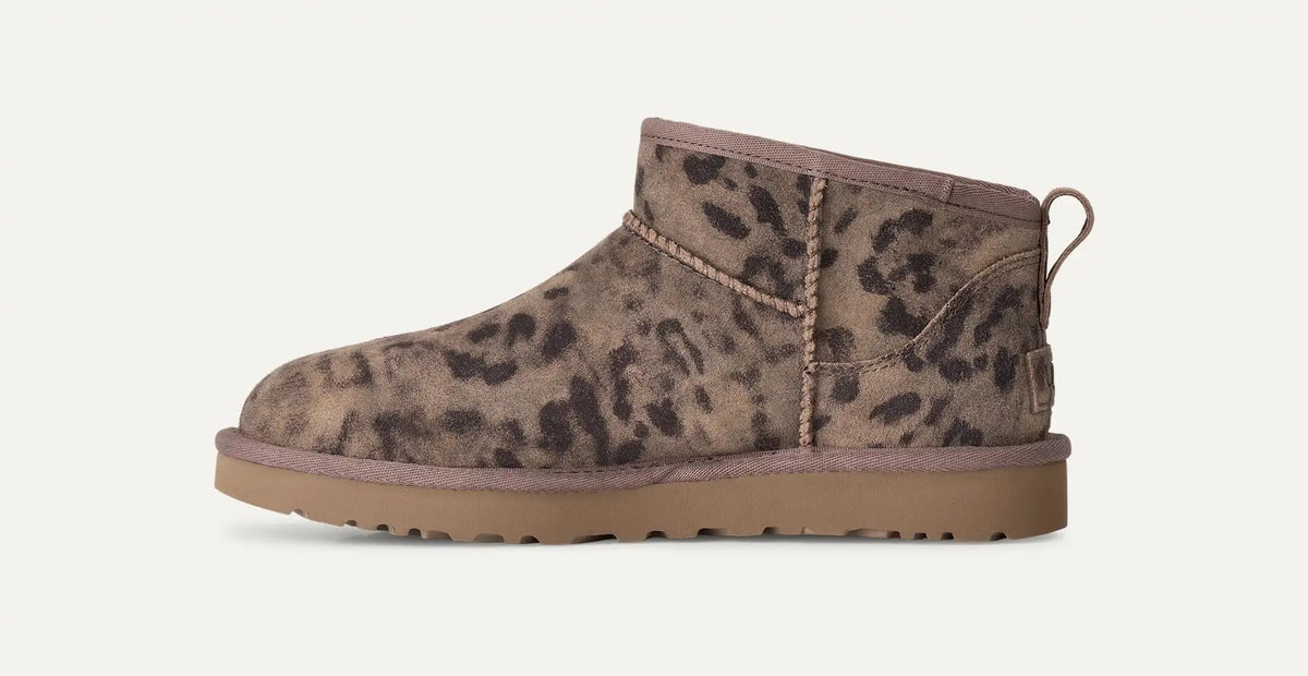 Classic ultra mini spotted boot 1180623 CHE UGG 
