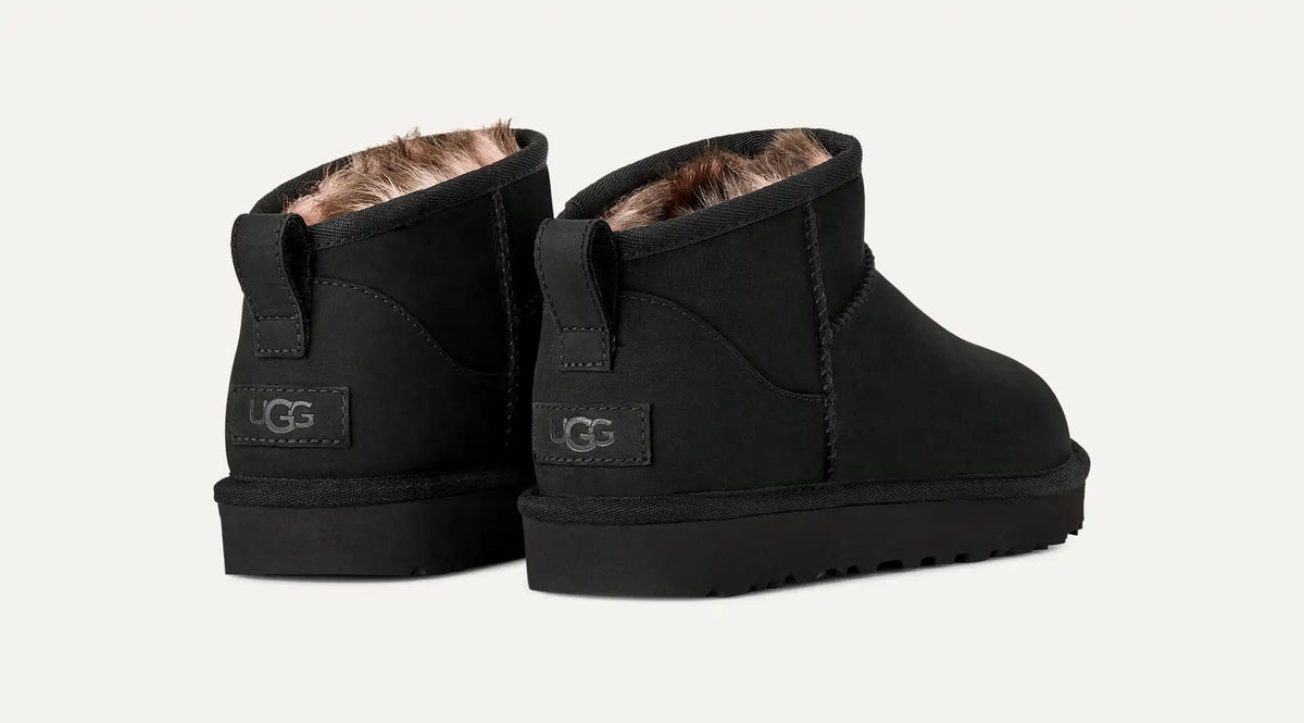 Stivali classic ultra mini Nubuck 1184556 BLK UGG 