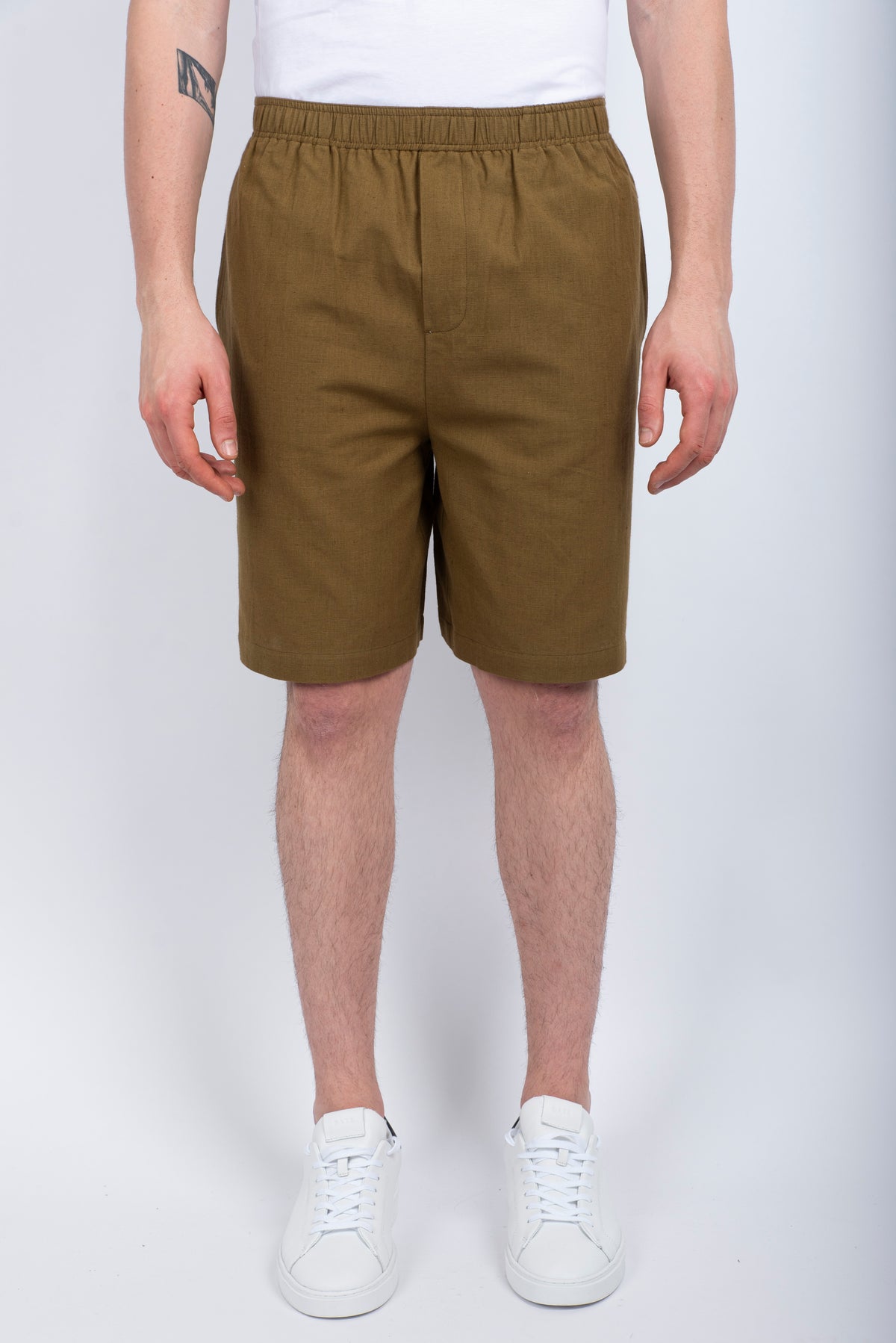 Shorts con vita elasticizzata verde oliva Amaranto Uomo B6D0016 DU19M AMARANTO 