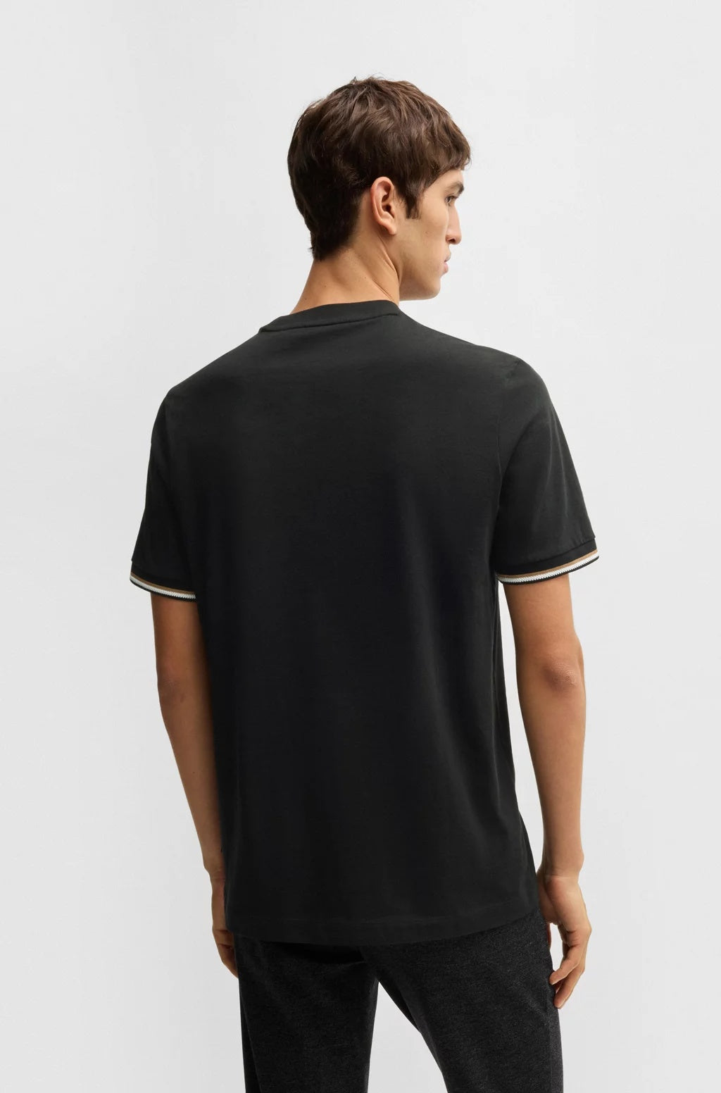 T-shirt in jersey di cotone con righe tipiche del marchio sul fondo manica 50501097 001 BOSS 