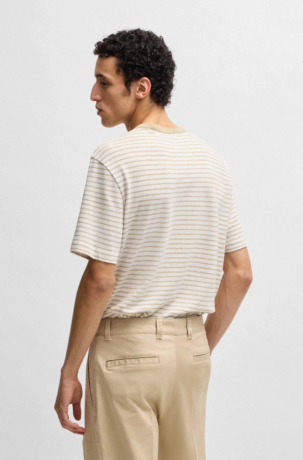 T-shirt regular fit in cotone e lino 50537498 275 BOSS 