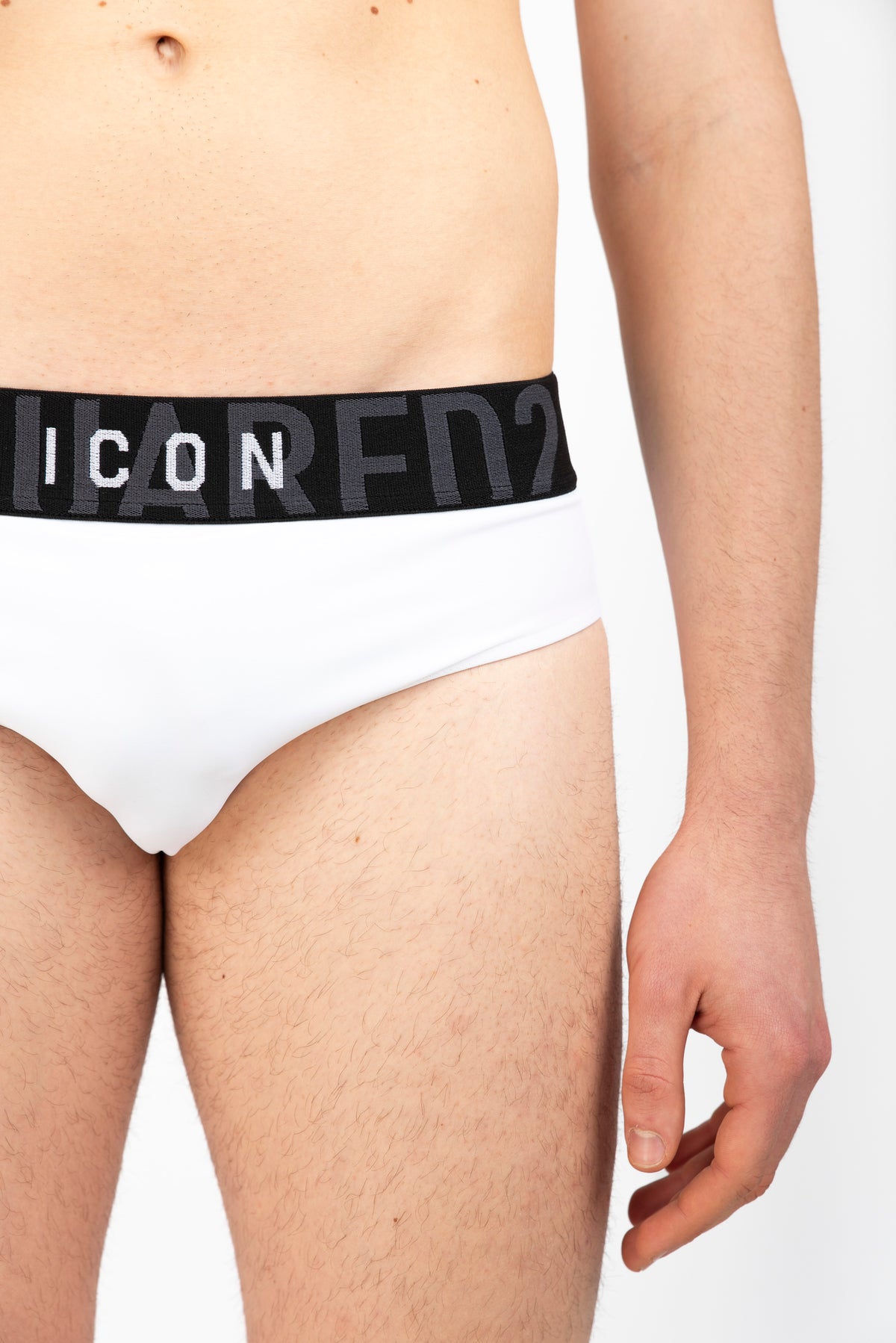 Swim Brief bianco con logo Icon nero D7B355990 010 DSQUARED BEACHWEAR 