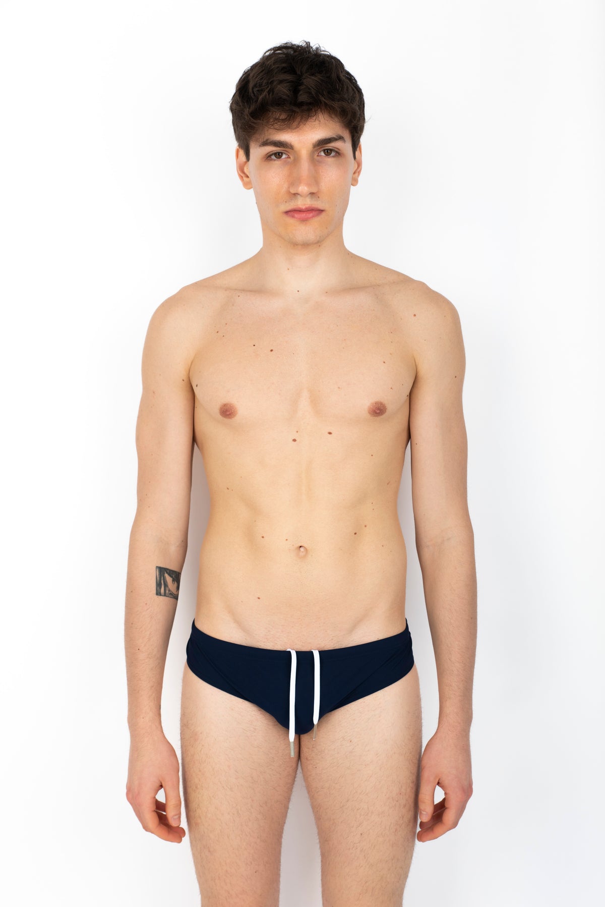 Swim Brief nero con back logo bianco D7B355990 417 DSQUARED BEACHWEAR 