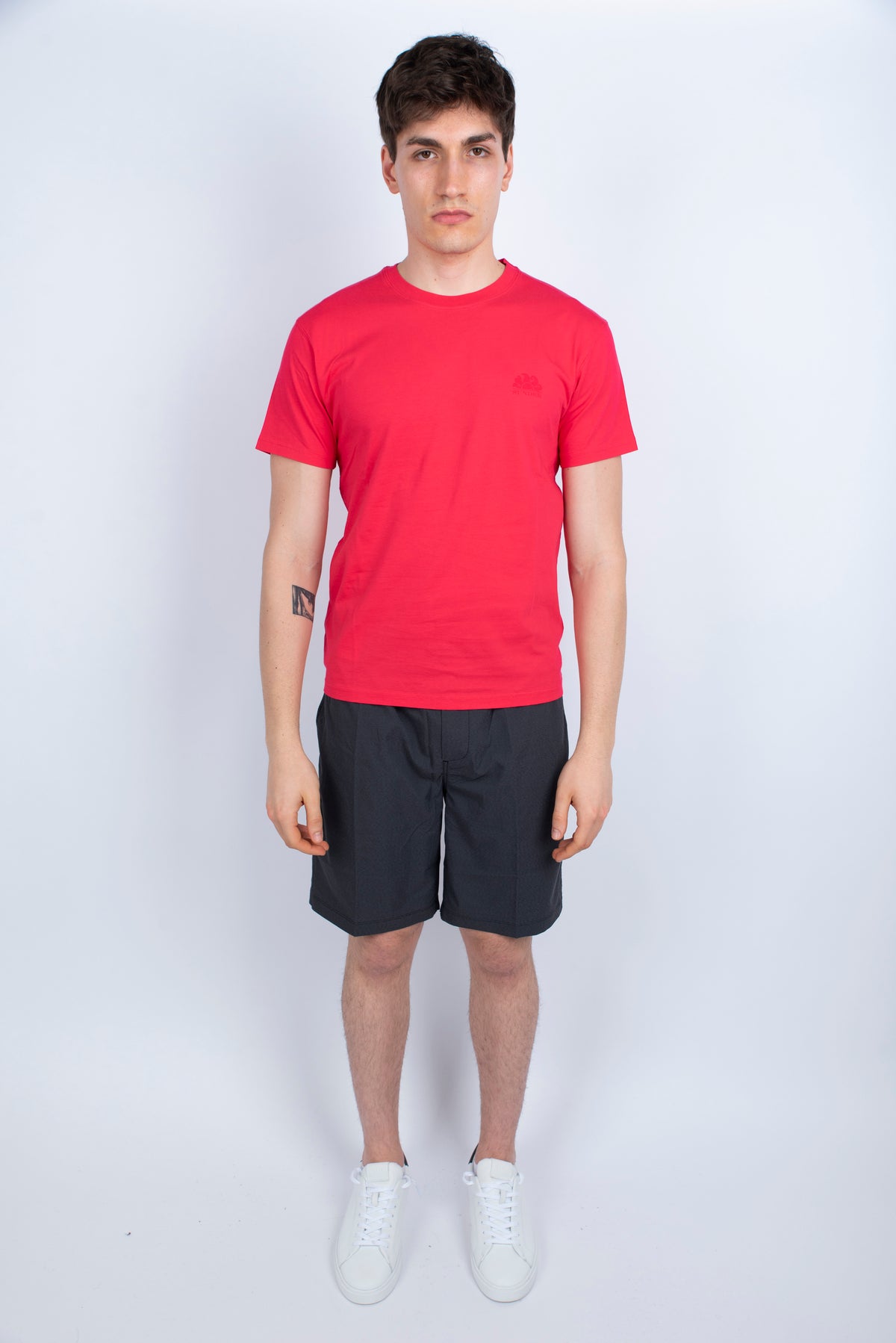 T-shirt girocollo con logo rossa M129TEJ78OT A6400 SUNDEK 