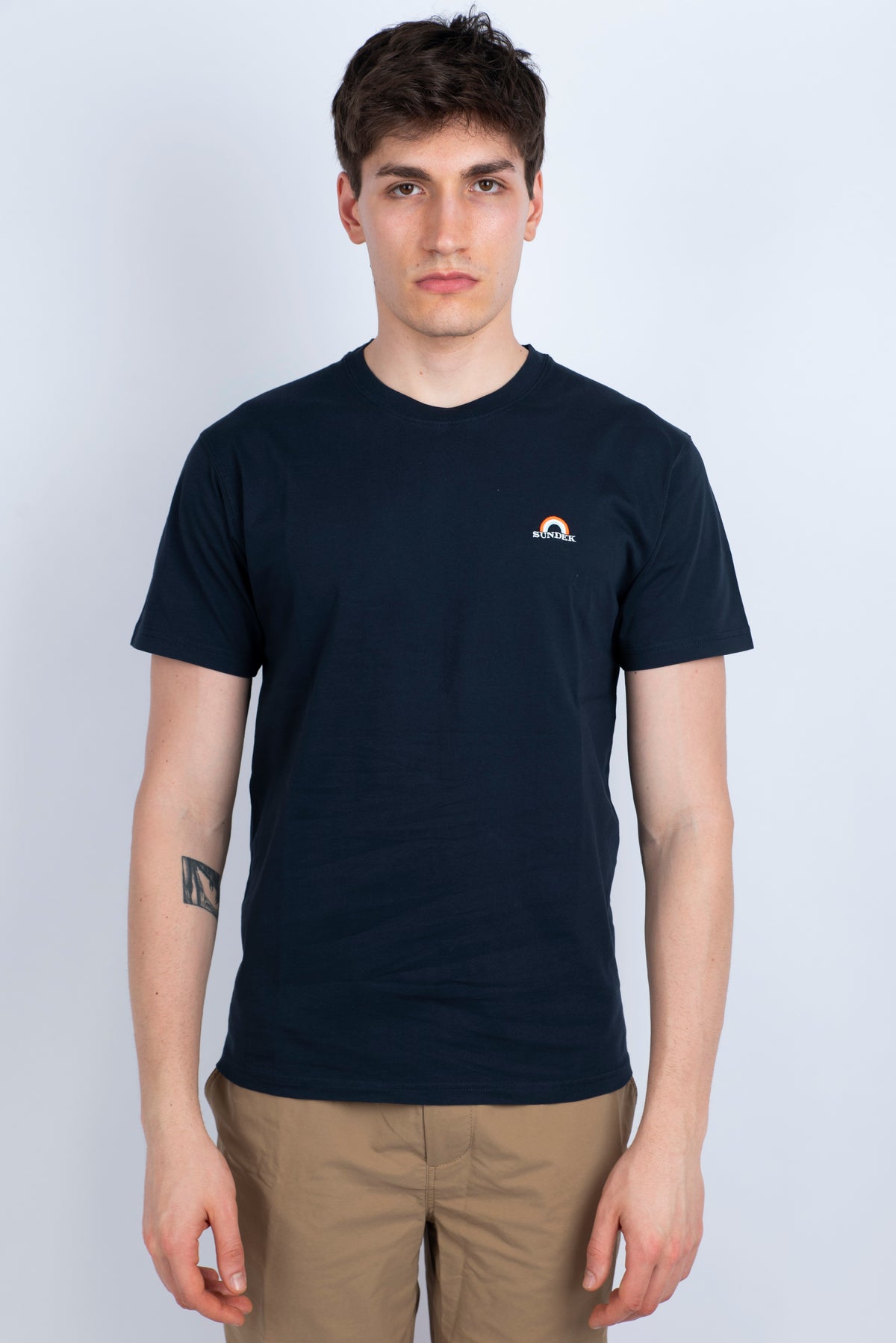 T-shirt con ricamo Arcobaleno navy M677TEJS800 00701 SUNDEK 