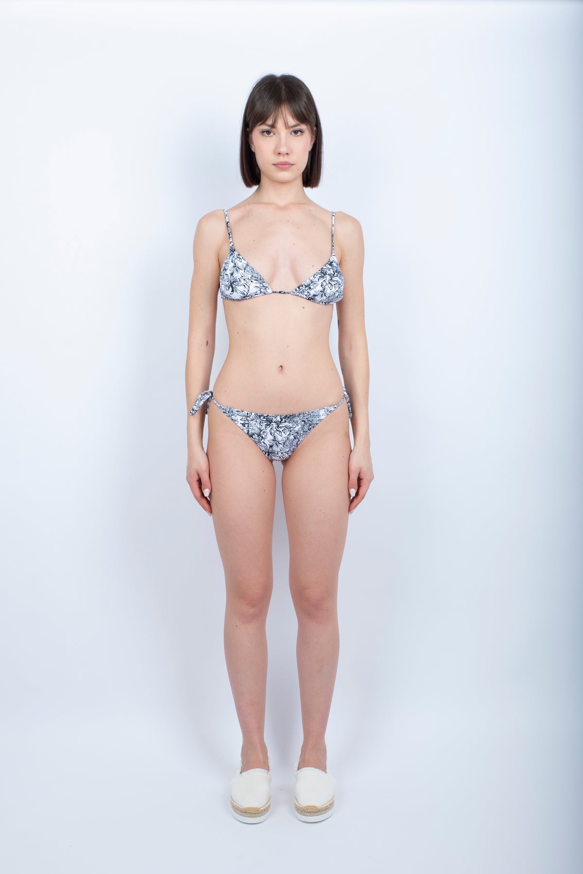Bikini Caladesi Anita bralette stampa Fleur de Joie con fianchi regolabili nero W272KTLW206KBL 004FJ SUNDEK 