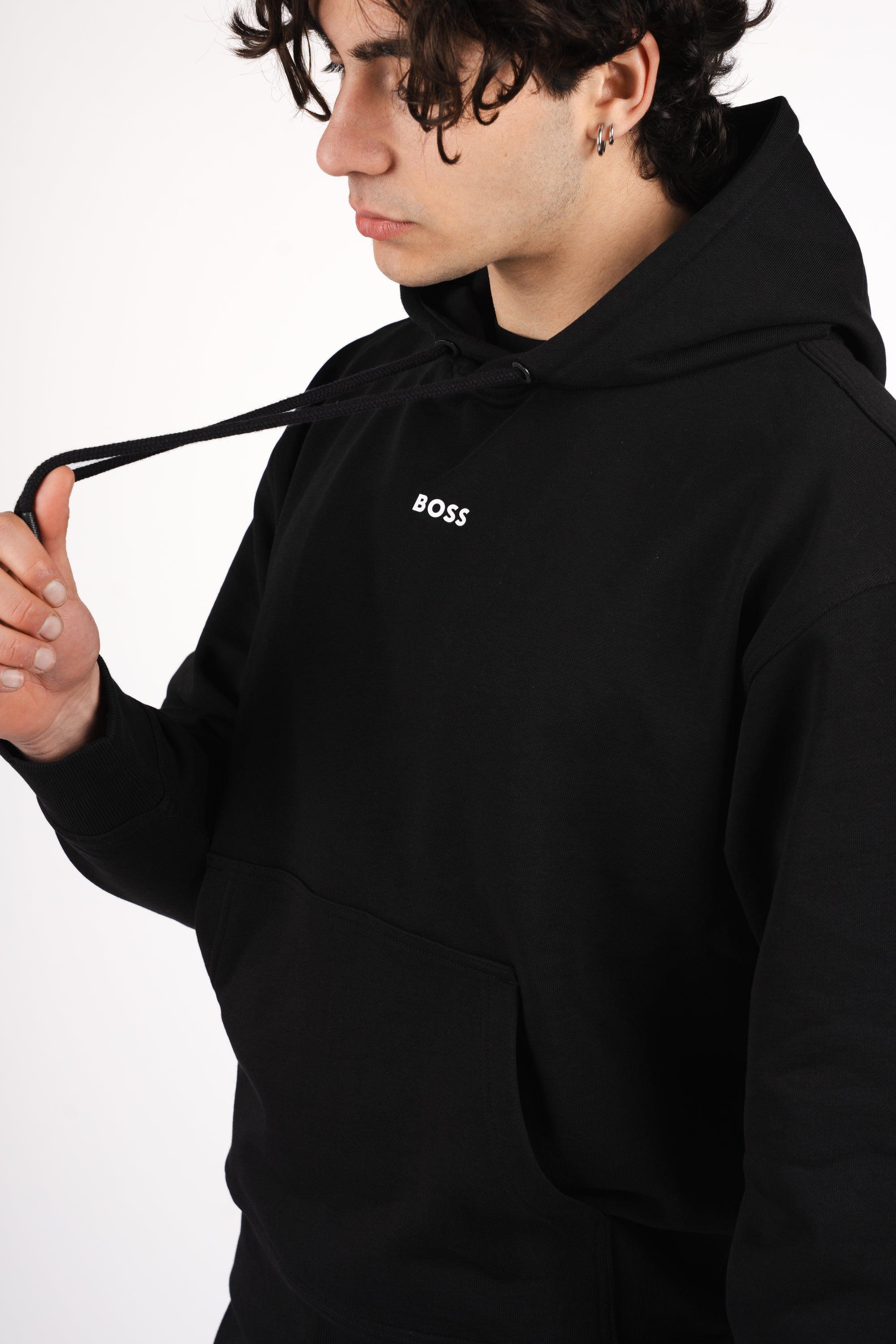 Felpa con cappuccio e logo a contrasto 50514530 001 BOSS 