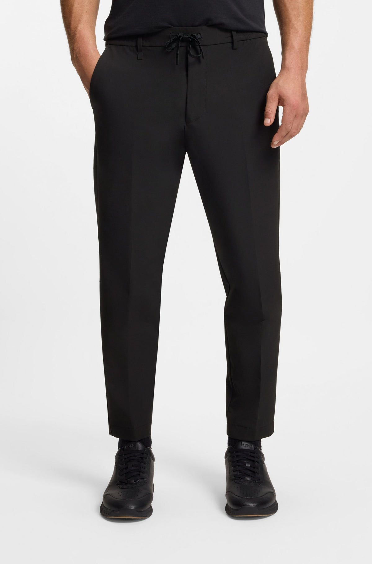 Pantaloni a taglio stretto con finitura idrorepellente 50538179 001 BOSS 