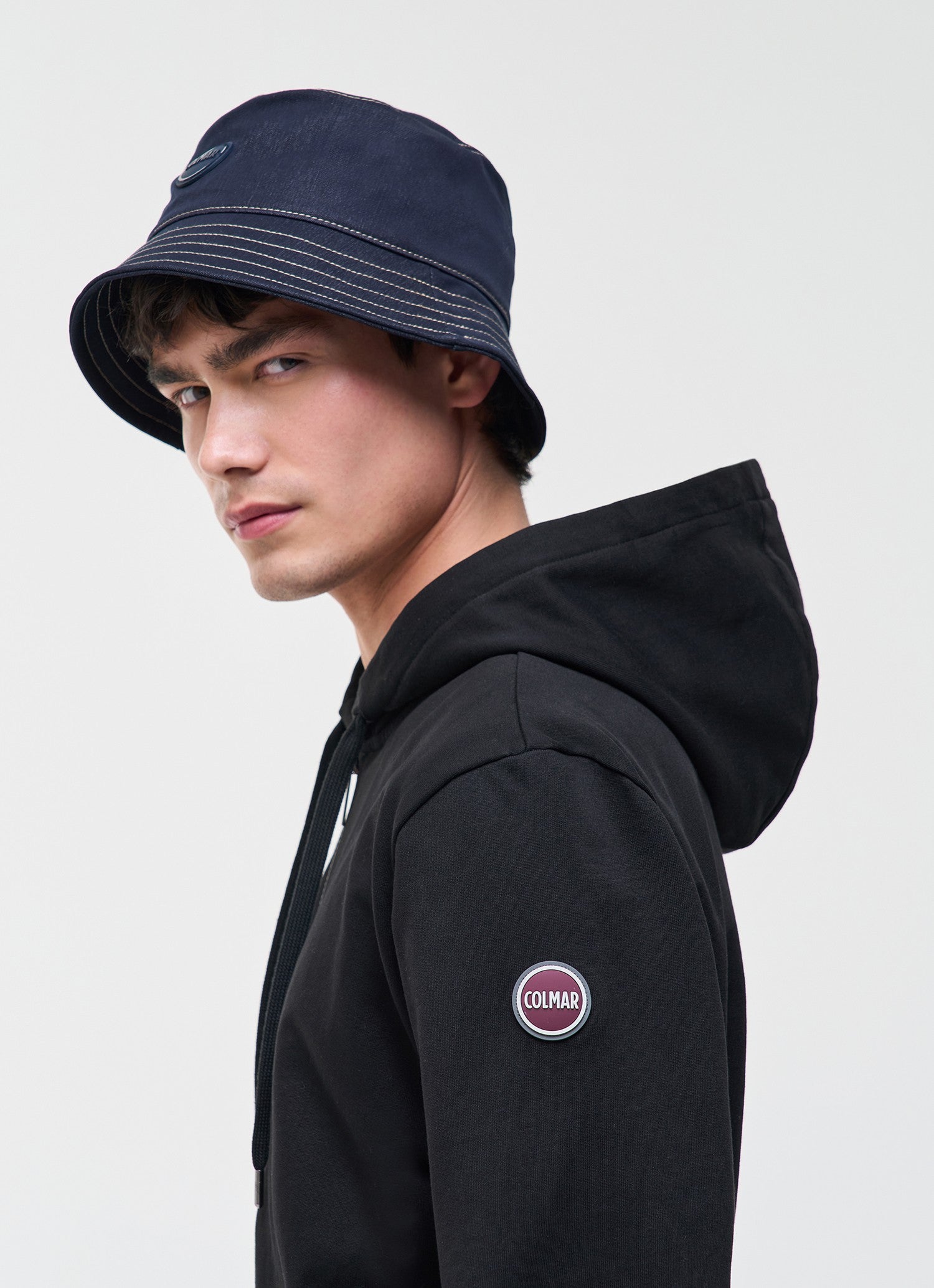 Felpa con cappuccio e full zip 82401AZ 99 COLMAR 