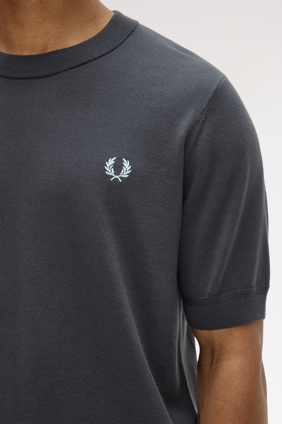 T-shirt in maglia di cotone K232258 297 FRED PERRY 