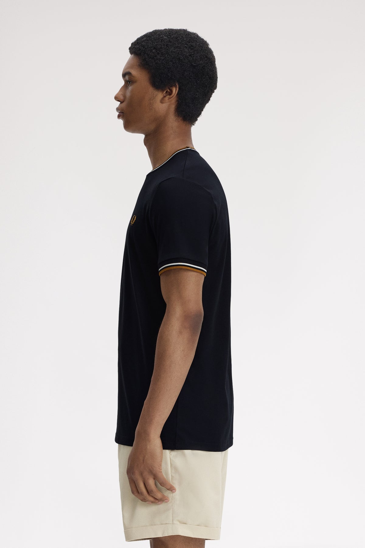 T-shirt con doppia riga M1588V57 P69 FRED PERRY 