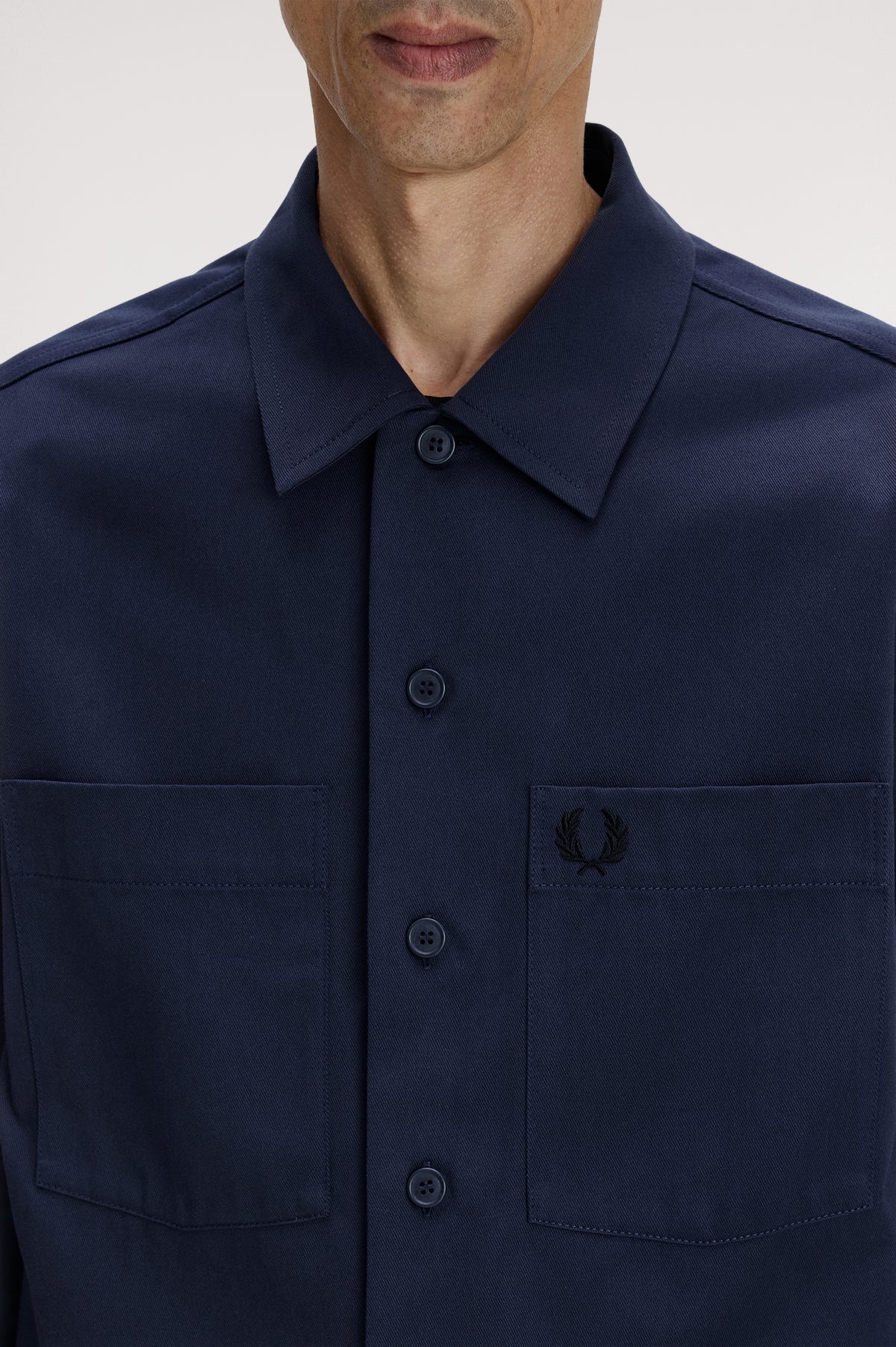 Overshirt con logo M240057 738 FRED PERRY 