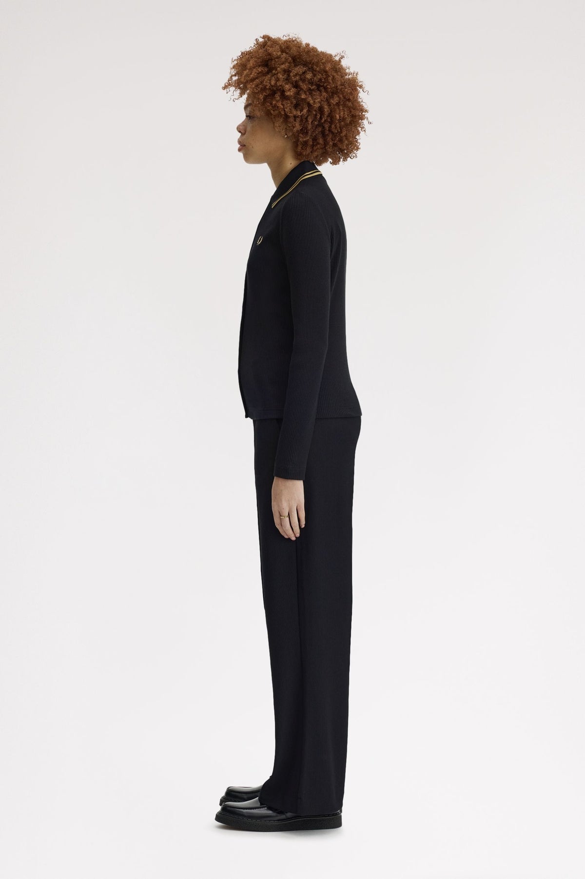Pantaloni in tricot a coste T210757 102 FRED PERRY 