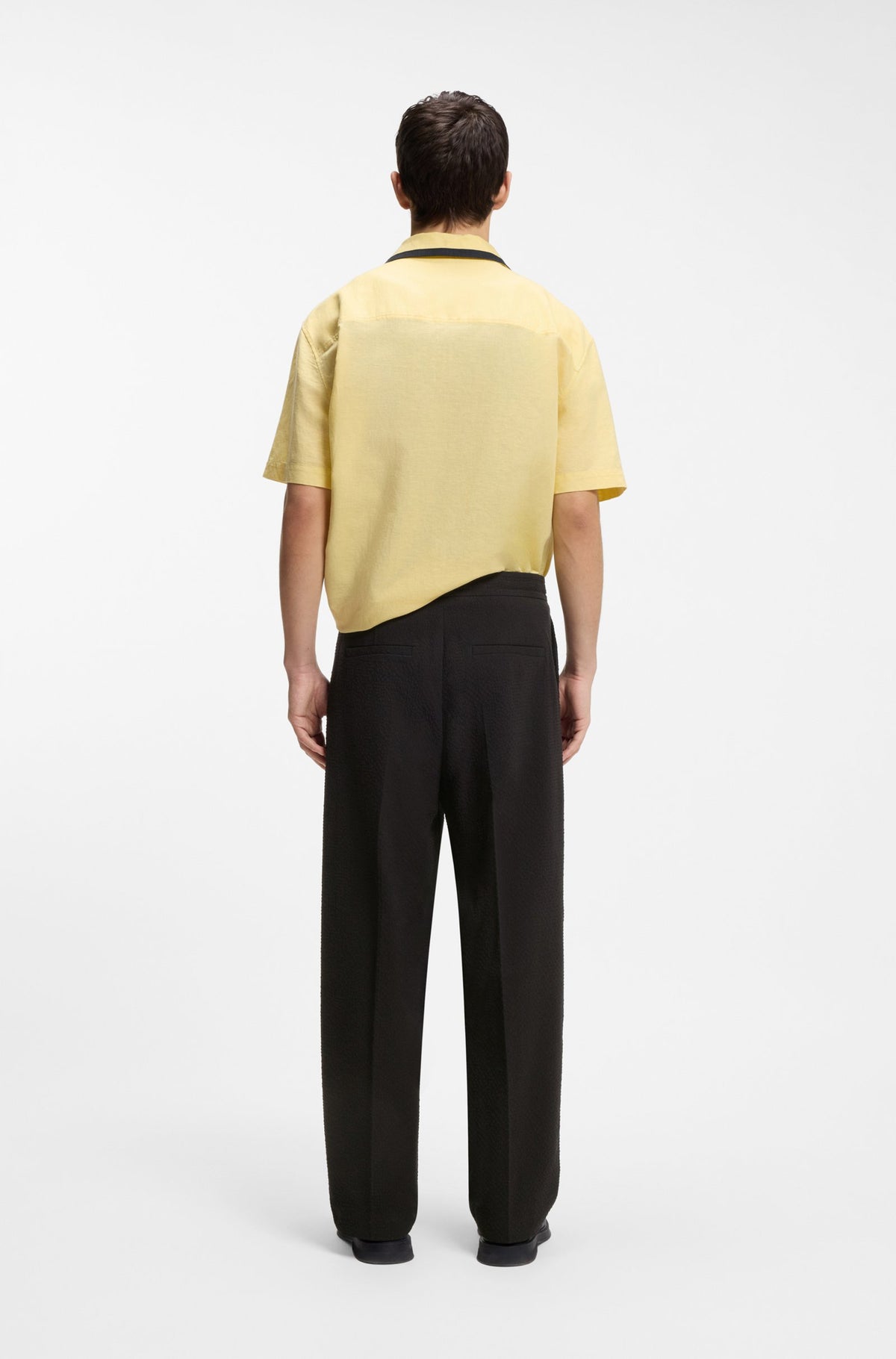 Pantaloni con fit moderno in seersucker di cotone elasticizzato 50559107 001 HUGO 