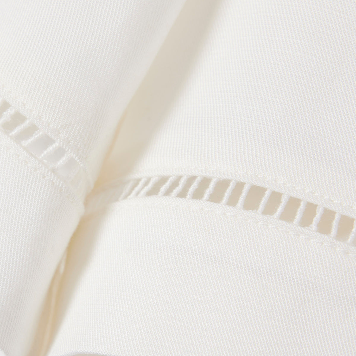 Bermuda oversize in misto lino fluido FF1026 70V LACOSTE 