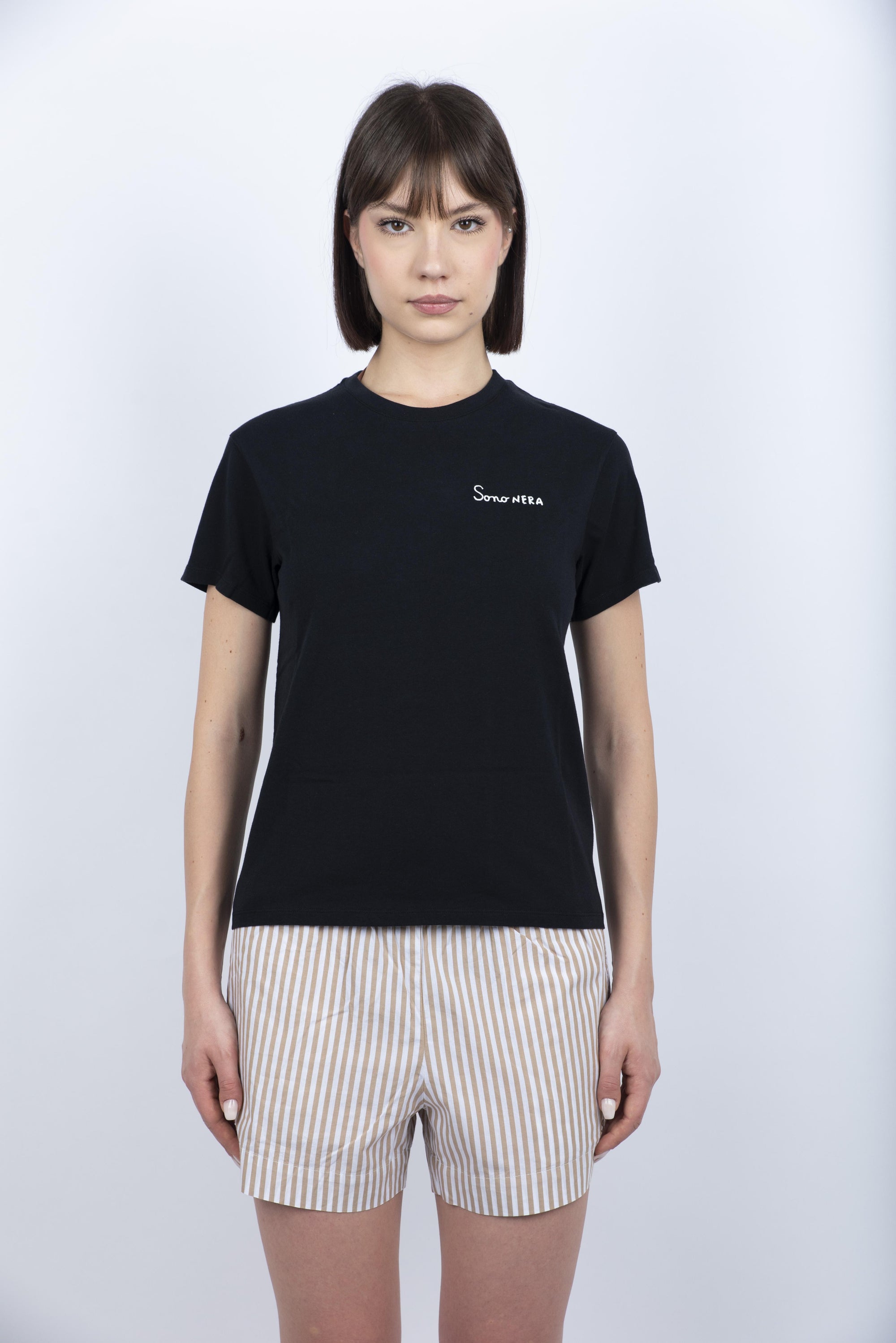 T-shirt Emilie in cotone nero con ricamo EMI0001 06057H MC2 SAINT BARTH 