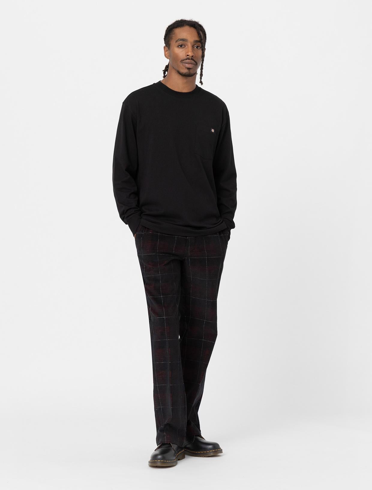 T-shirt Luray a maniche lunghe con taschino DK0A4YGH BLK1 DICKIES 