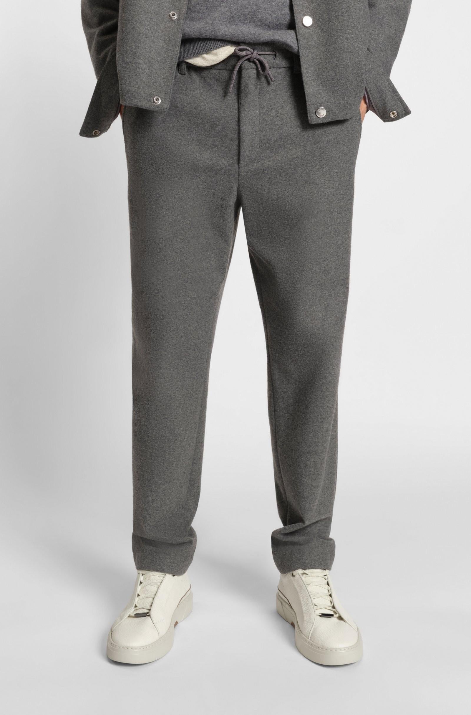 Pantaloni in flanella elasticizzata spazzolata con fit affusolato 50551542 030 BOSS 