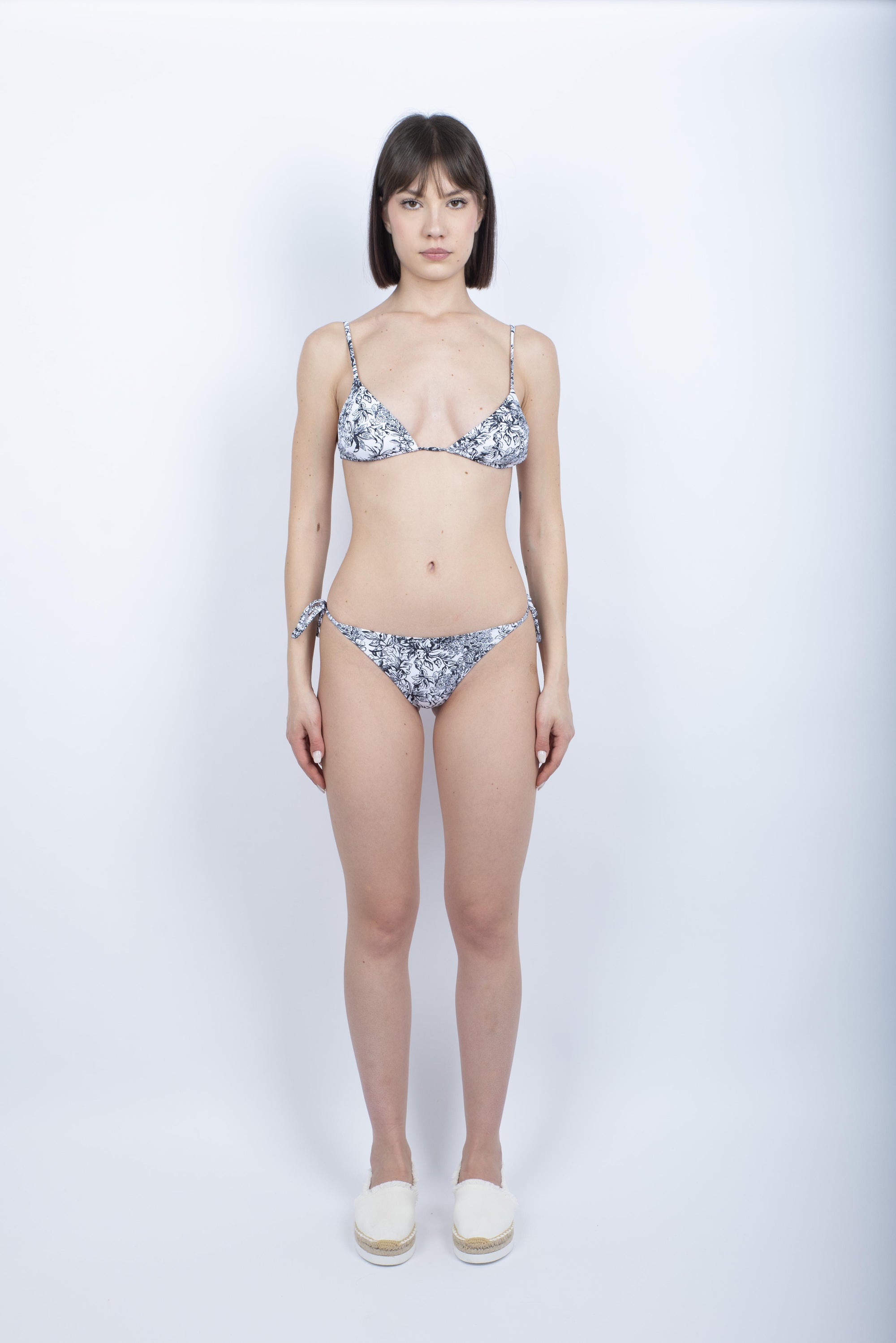 Bikini Caladesi Anita bralette stampa Fleur de Joie con fianchi regolabili nero W272KTLW206KBL 004FJ SUNDEK 