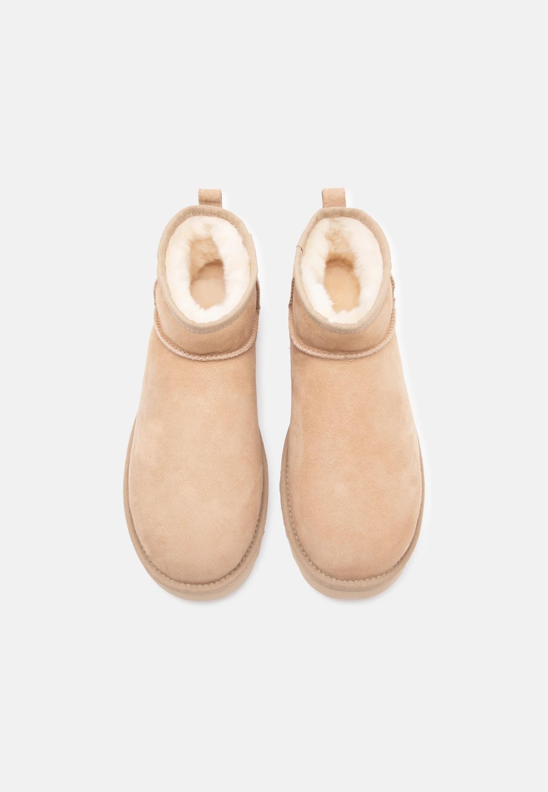 Scarponcino Classic Ultra Mini Sand  donna 1116109 SAN UGG 