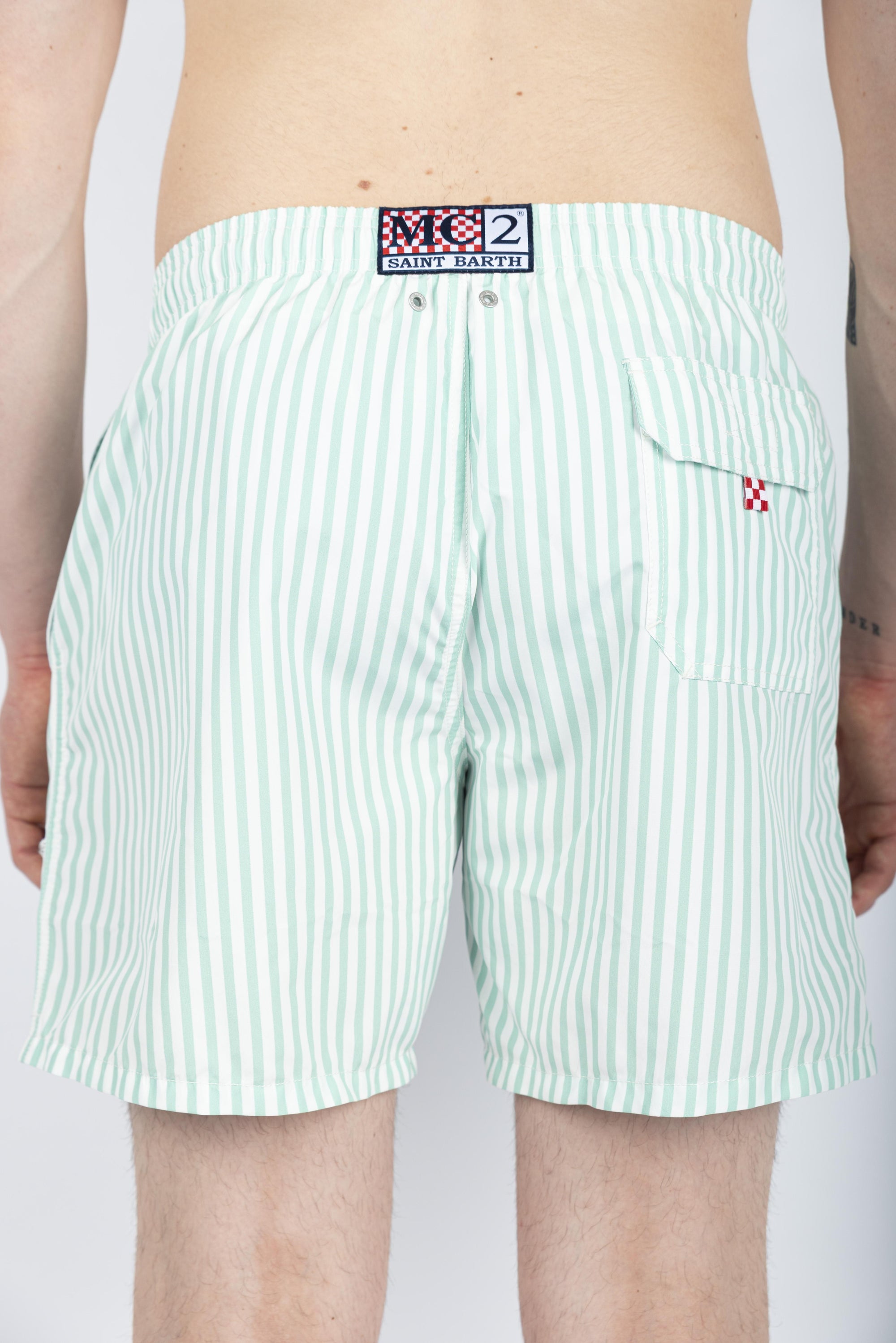 Costume da bagno da uomo Gustavia di lunghezza media con righe azzurro GUS0001 02879H MC2 SAINT BARTH 