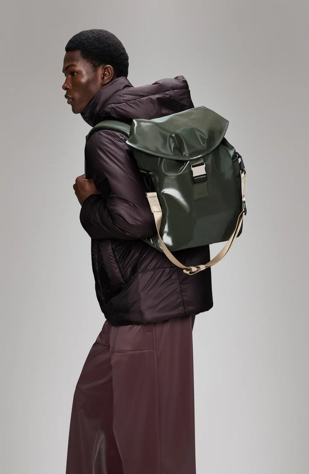 Valera Bucket Backpack RA14840 SWA RAINS 