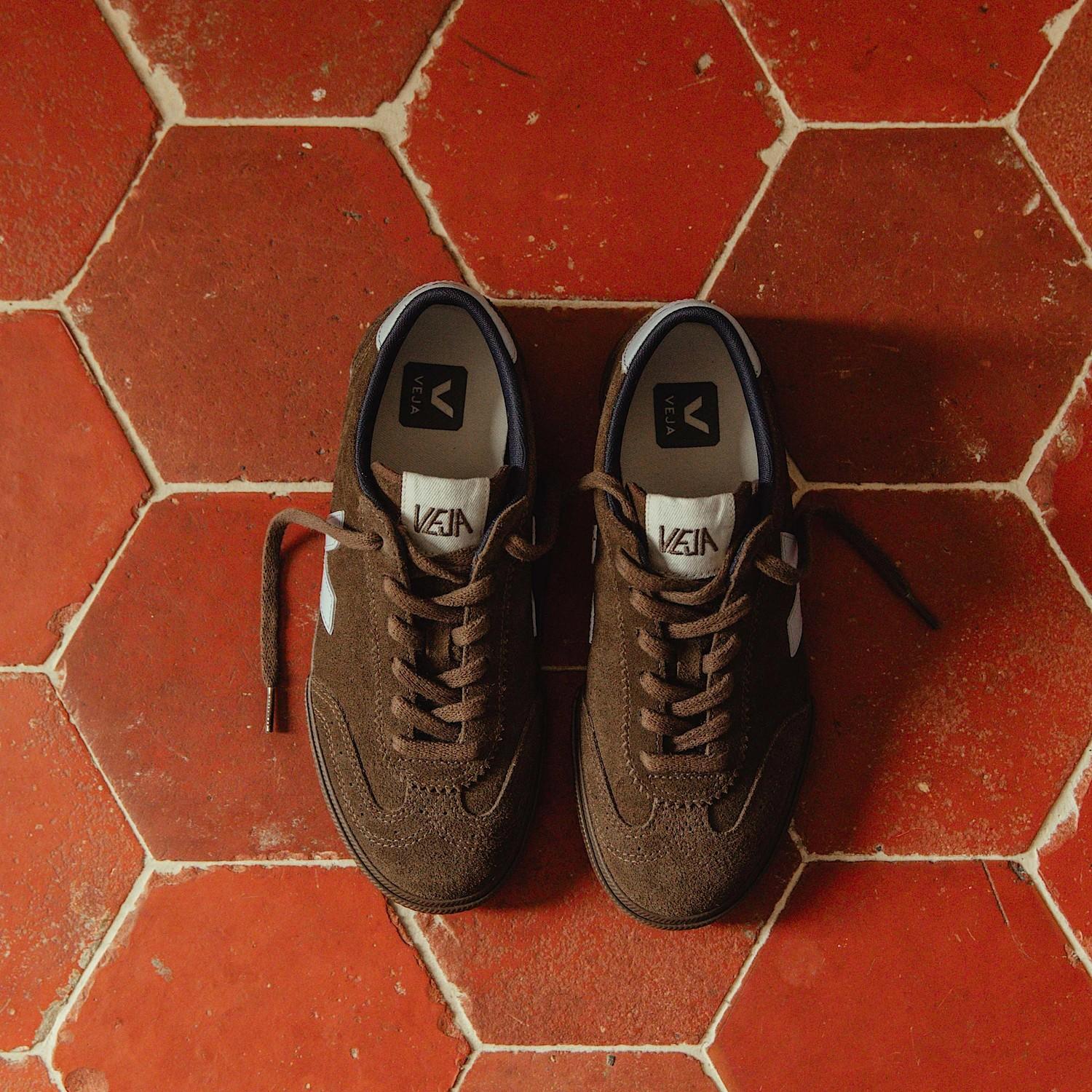 Volley suede eagle swan eagle VO03208 88 VEJA 